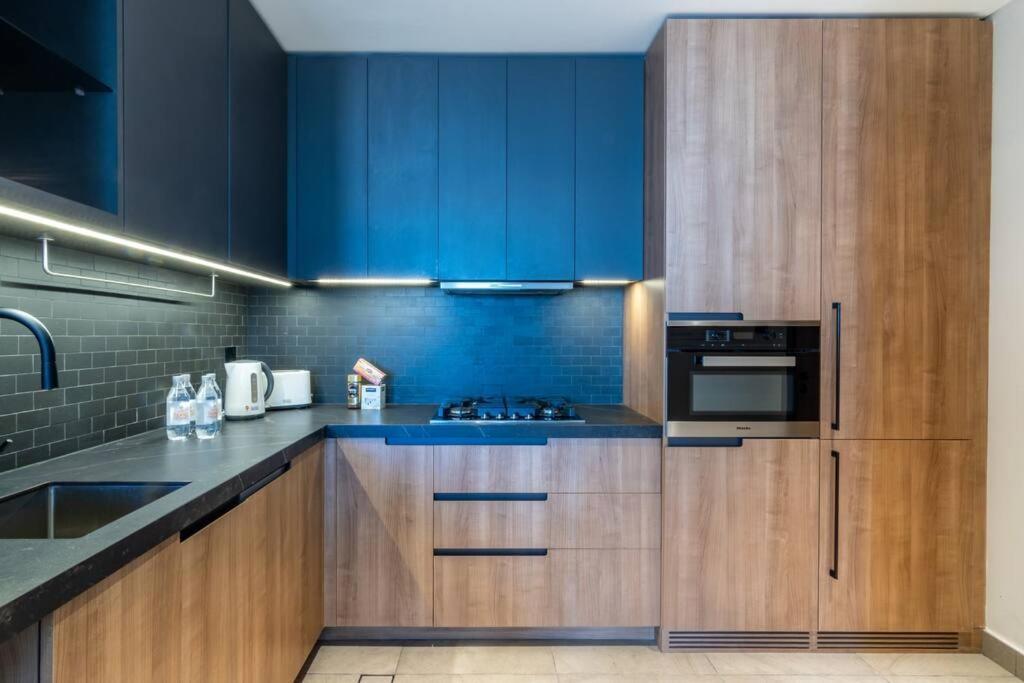 First Class Cozy Urban Retreat Appartamento Dubai
